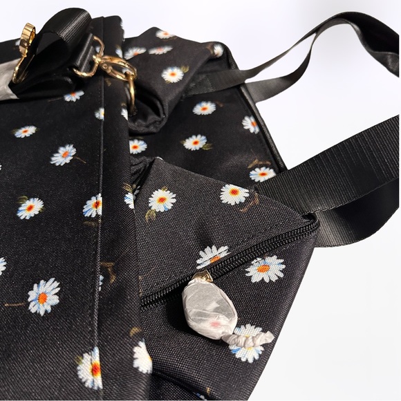 Alice + Olivia Travel/Duffel Bag - Picture 7 of 7